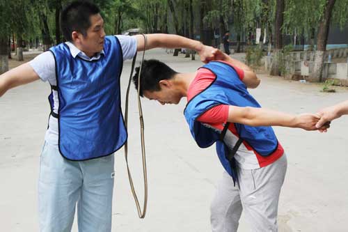 <a href='http://m.kimyattawrites.com/tuozhan/changdixiangmu/' target='_blank'><u>場地項目</u></a>,趣味競猜,室內項目,<a href='http://m.kimyattawrites.com/tuozhanz/585.html' target='_blank'><u>一圈到底</u></a><a href='http://m.kimyattawrites.com' target='_blank'><u>拓展訓練</u></a>