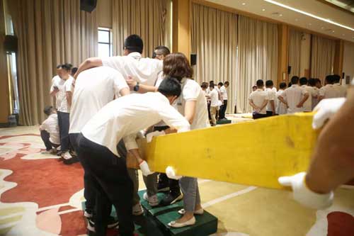 <a href='http://m.kimyattawrites.com/tuozhan/changdixiangmu/' target='_blank'><u>場(chǎng)地項(xiàng)目</u></a>,<a href='http://m.kimyattawrites.com/tuozhan/changdixiangmu/' target='_blank'><u>拓展訓(xùn)練項(xiàng)目</u></a>鱷魚潭,鱷魚潭<a href='http://m.kimyattawrites.com' target='_blank'><u>拓展訓(xùn)練</u></a>項(xiàng)目