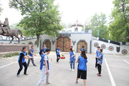 <a href='http://m.kimyattawrites.com/tuozhan/changdixiangmu/' target='_blank'><u>場地項目</u></a>,拓展動感顛球,動感顛球,<a href='http://m.kimyattawrites.com/tuozhan/' target='_blank'><u>拓展項目</u></a>動感顛球,動感