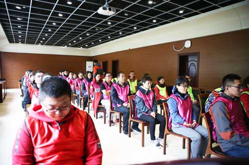 <a href='http://m.kimyattawrites.com/tuozhan/changdixiangmu/' target='_blank'><u>場地項目</u></a>,<a href='http://m.kimyattawrites.com/tuozhanz/550.html' target='_blank'><u>驛站傳書</u></a>,驛站傳書游戲,驛站傳書技巧,<a href='http://m.kimyattawrites.com' target='_blank'><u>拓展訓練</u></a>驛站傳書,驛站傳書拓展