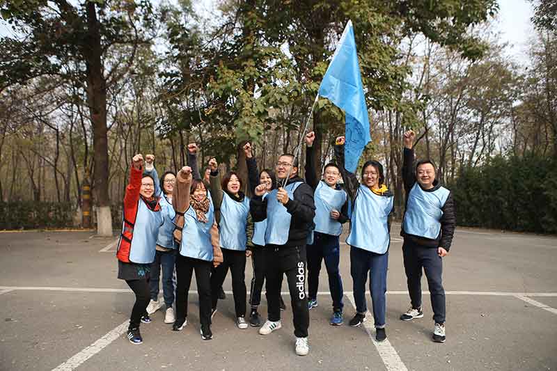 <a href='http://m.kimyattawrites.com/huwai/' target='_blank'><u>戶外</u></a><a href='http://m.kimyattawrites.com/tuozhan/suzhituozhan/' target='_blank'><u>素質拓展</u></a>活動